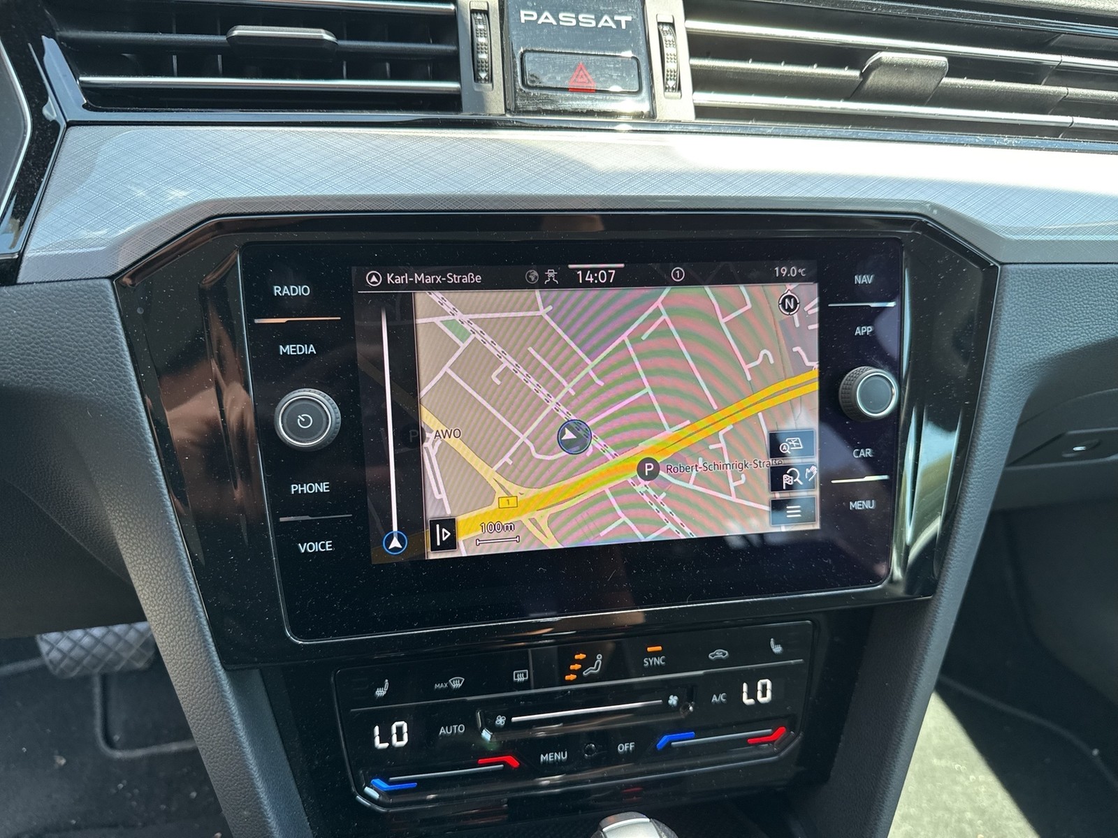 Volkswagen Passat Variant 1.5 BUSINESS HEAD-UP ACC ALU17 NAVI