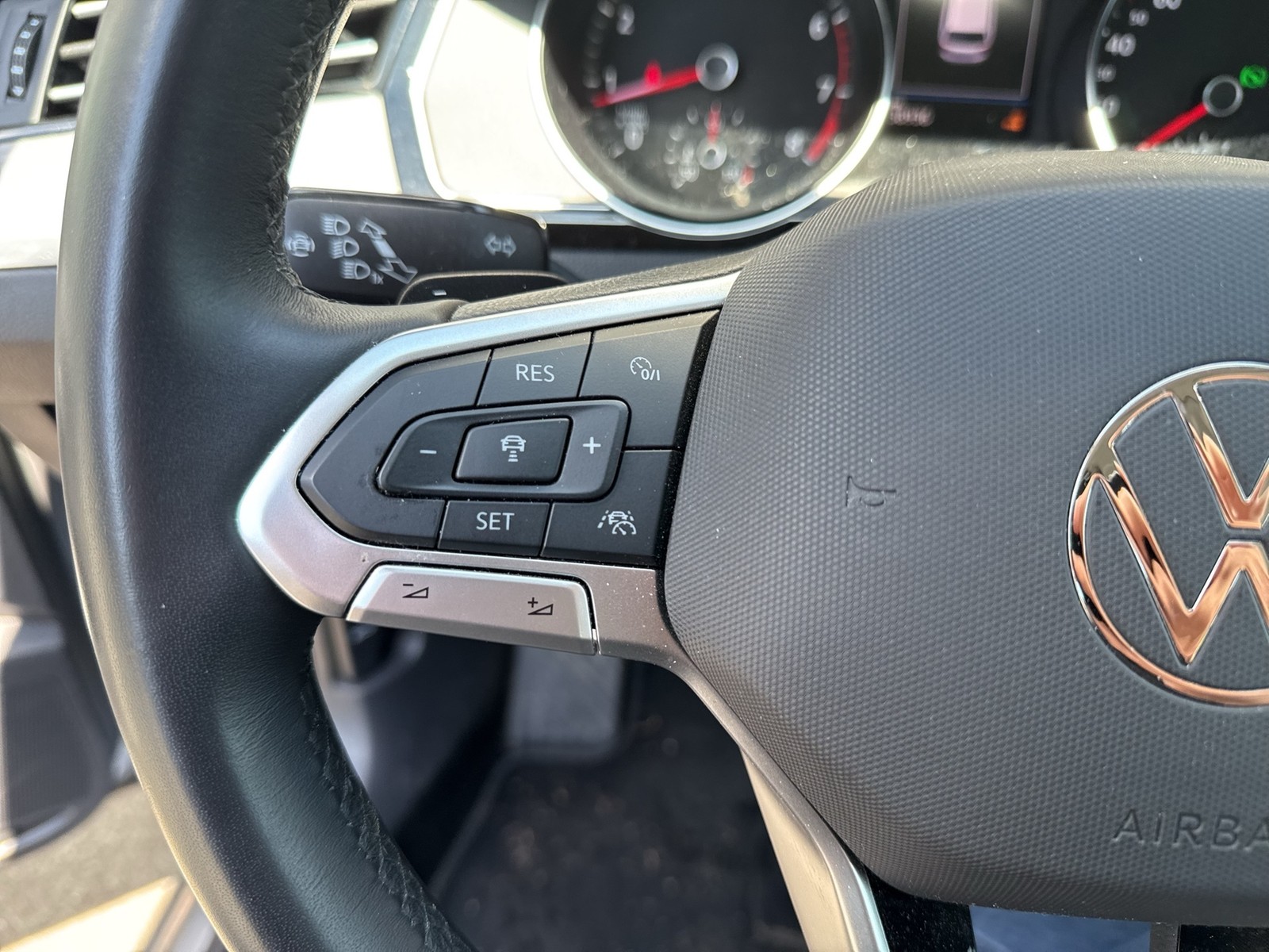 Volkswagen Passat Variant 1.5 BUSINESS HEAD-UP ACC ALU17 NAVI