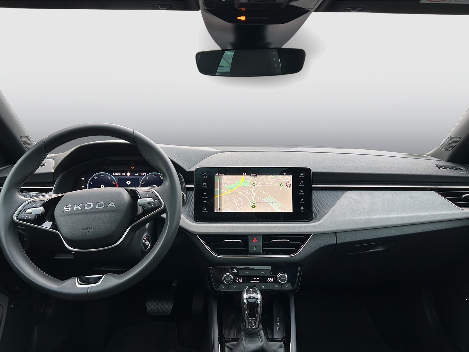 Skoda Scala 1.0 TOUR PANO CAM EKLAPPE NAVI LM17 SITZHZ