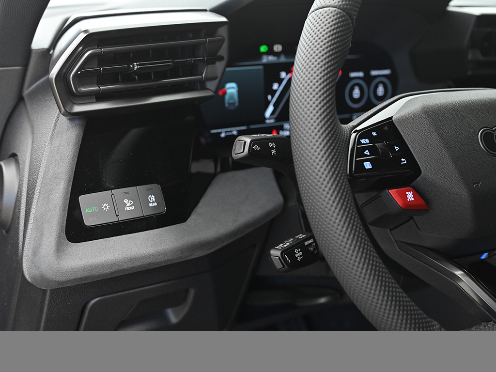 Audi RS3 Sportback tronic Beere Perleffekt SONOS+MATRIX+RS-Sportabgasanlage