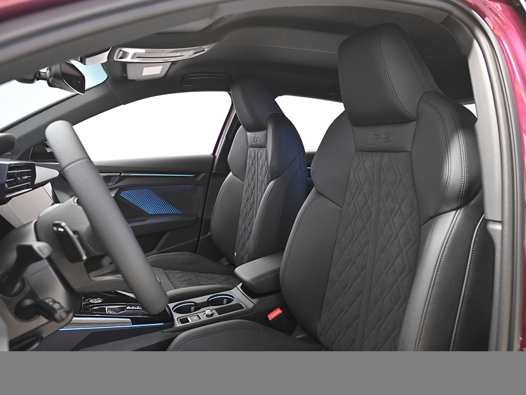 Audi RS3 Sportback tronic Beere Perleffekt SONOS+MATRIX+RS-Sportabgasanlage