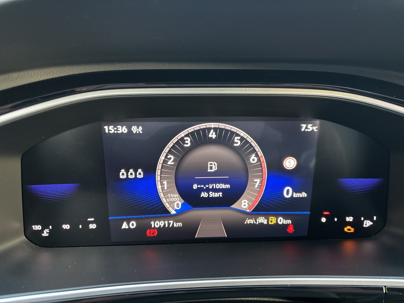 Volkswagen T-Roc 1.0 R-LINE KAMERA ACC LED+ SITZHEIZUNG NAVI