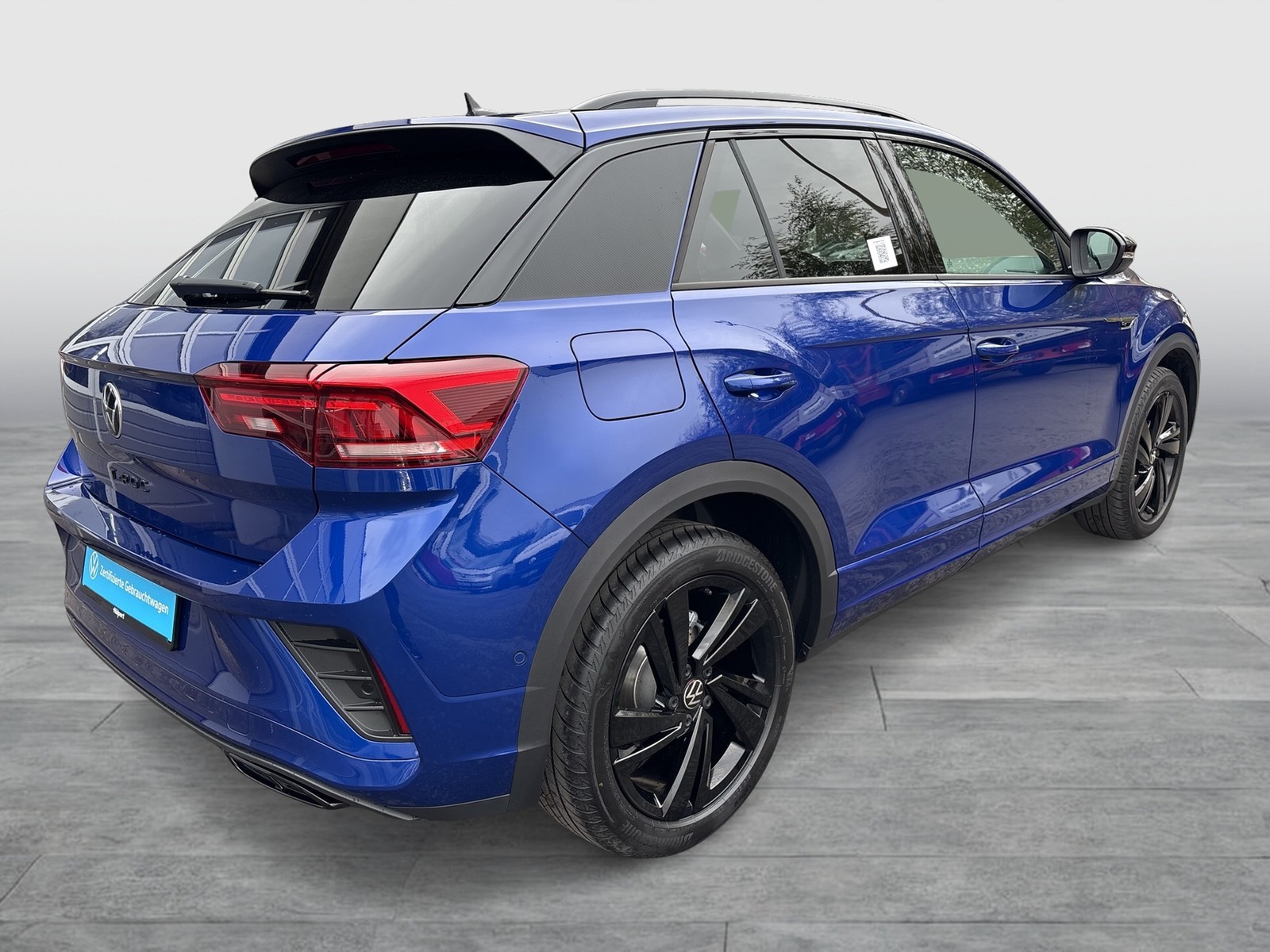 Volkswagen T-Roc 1.0 R-LINE BLACK STYLE ACC LED+ ALU18 NAVI