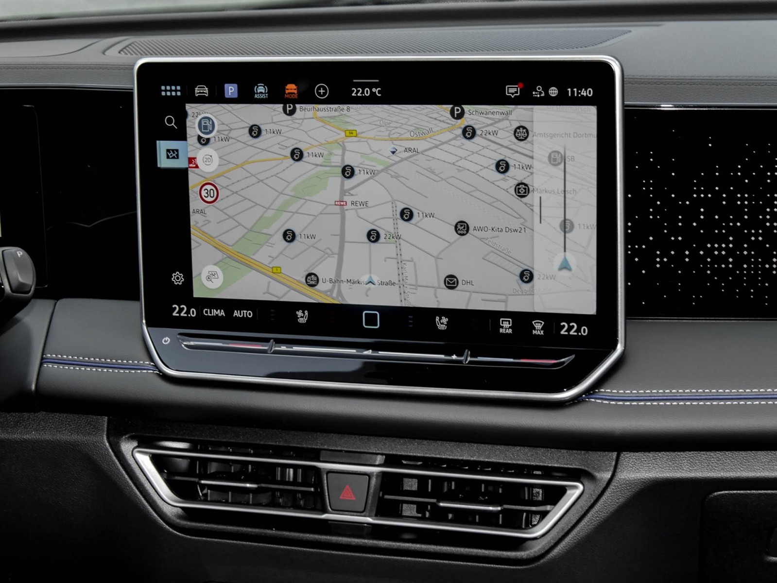 Volkswagen Tiguan 2.0 R-LINE 4X4 NEUESMODELL LEDER PANO 20Z