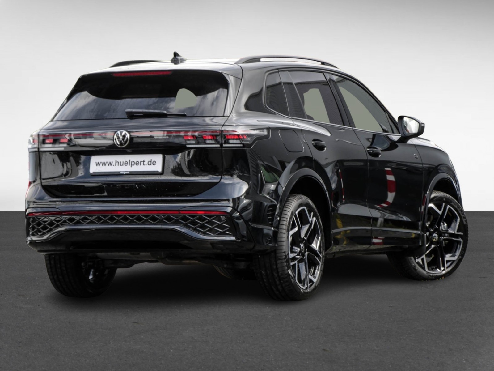 Volkswagen Tiguan 2.0 R-LINE 4X4 NEUESMODELL LEDER PANO 20Z