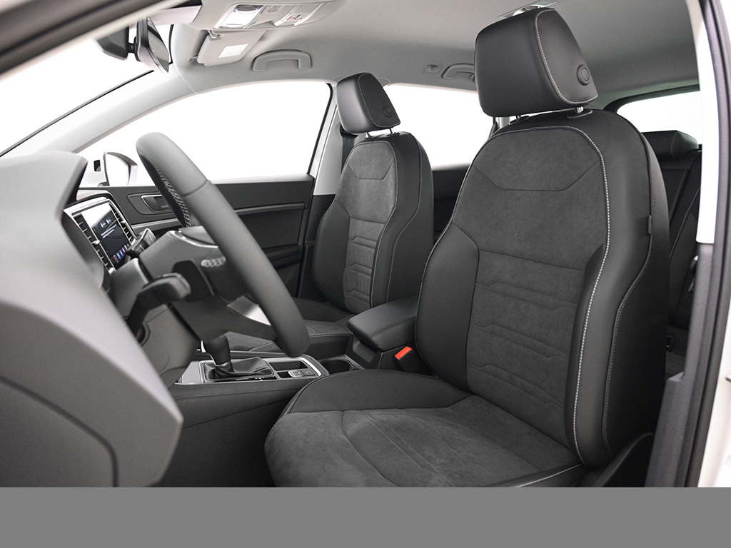 Seat Ateca 1.5 ROAD EDITION DSG AHK eKAPPE NAVI CAM