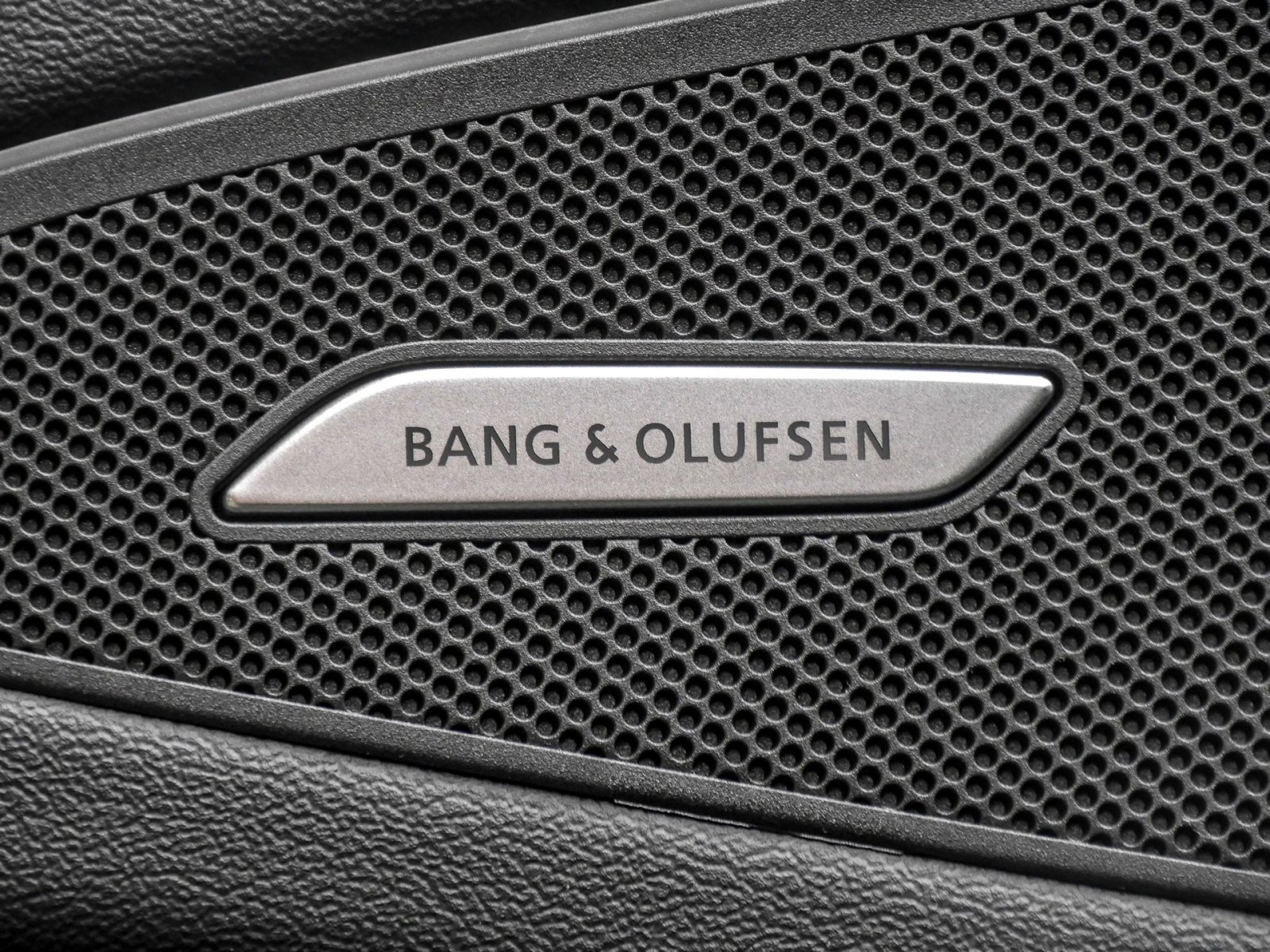 Audi SQ6 e-tron quattro PANO B&O 360°CAM ACC LM21