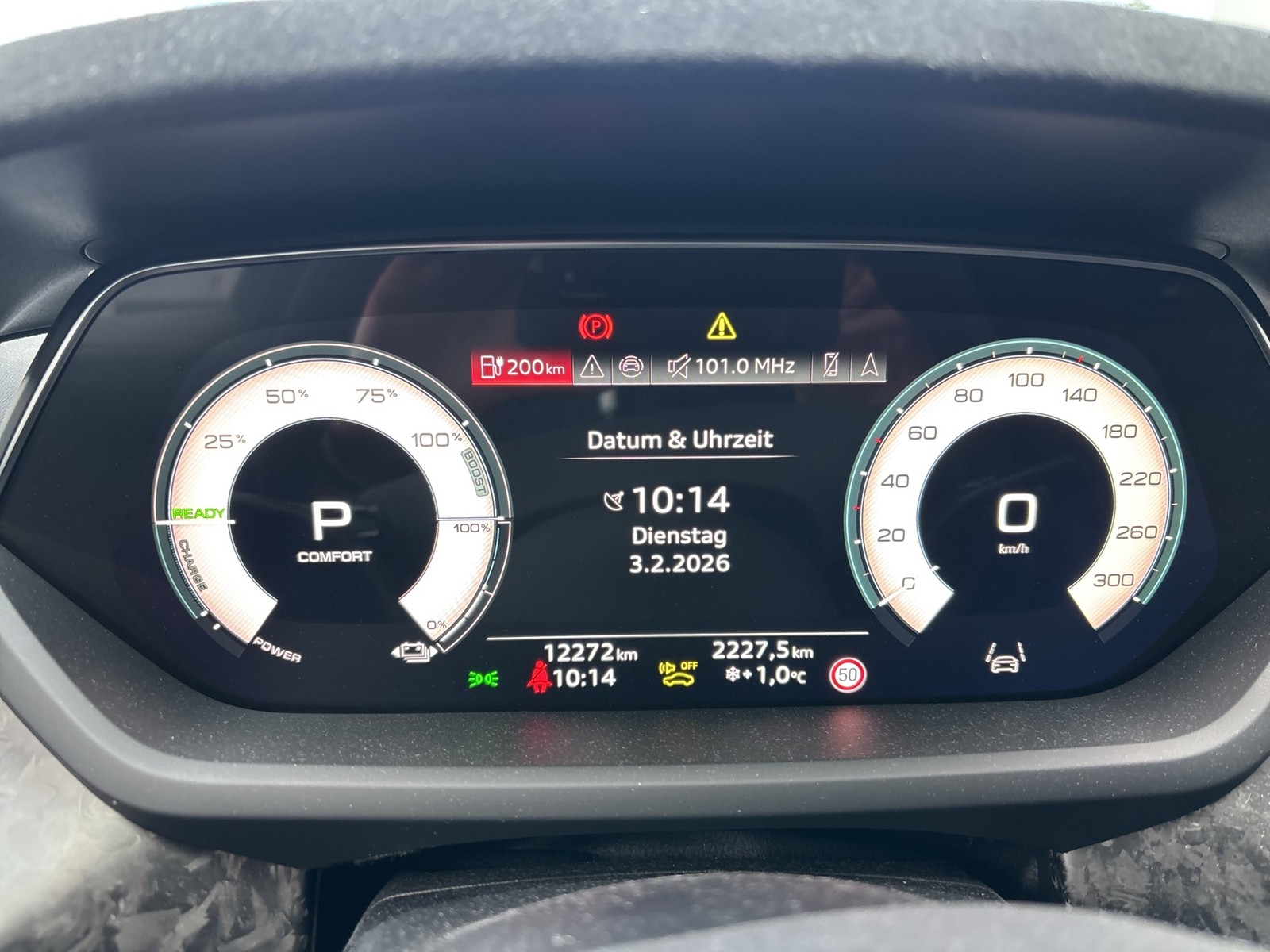 Audi RS e-tron GT performance quattro CARBONDACH B&O