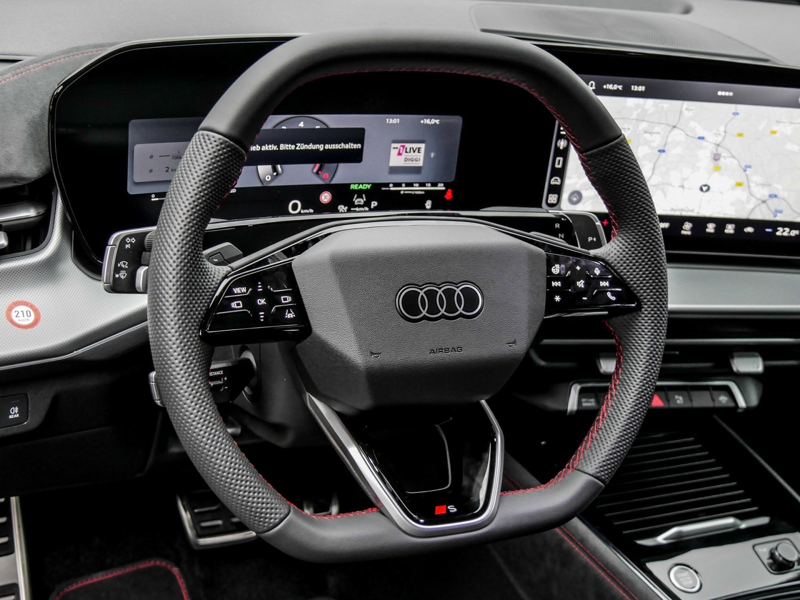 Audi Q3 SUV TFSI quattro S tronic S Line AHK+Sonnenschutzverglasung+Komfortschlüssel+Fernlichtassistent