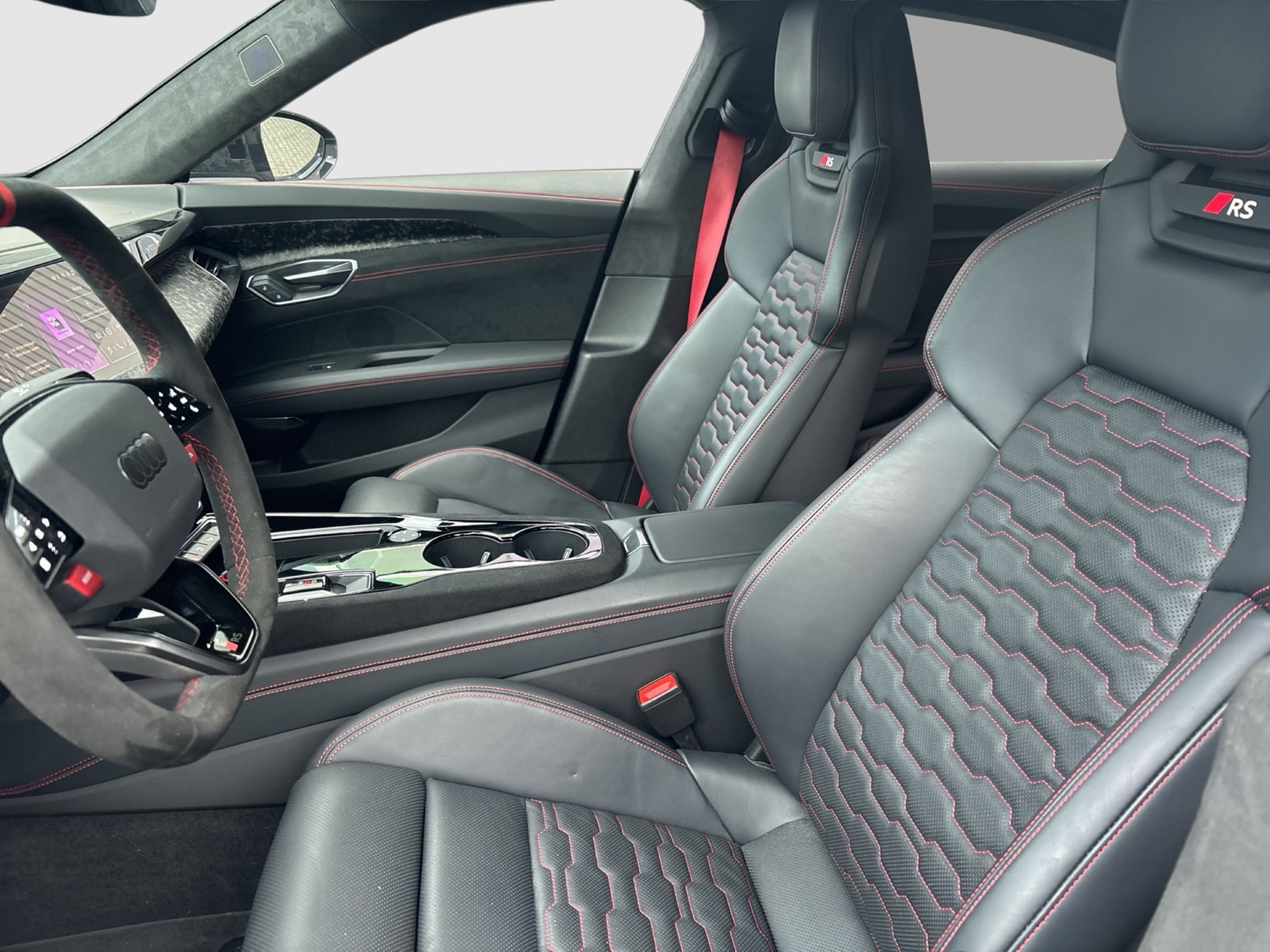 Audi RS e-tron GT performance quattro CARBONDACH B&O