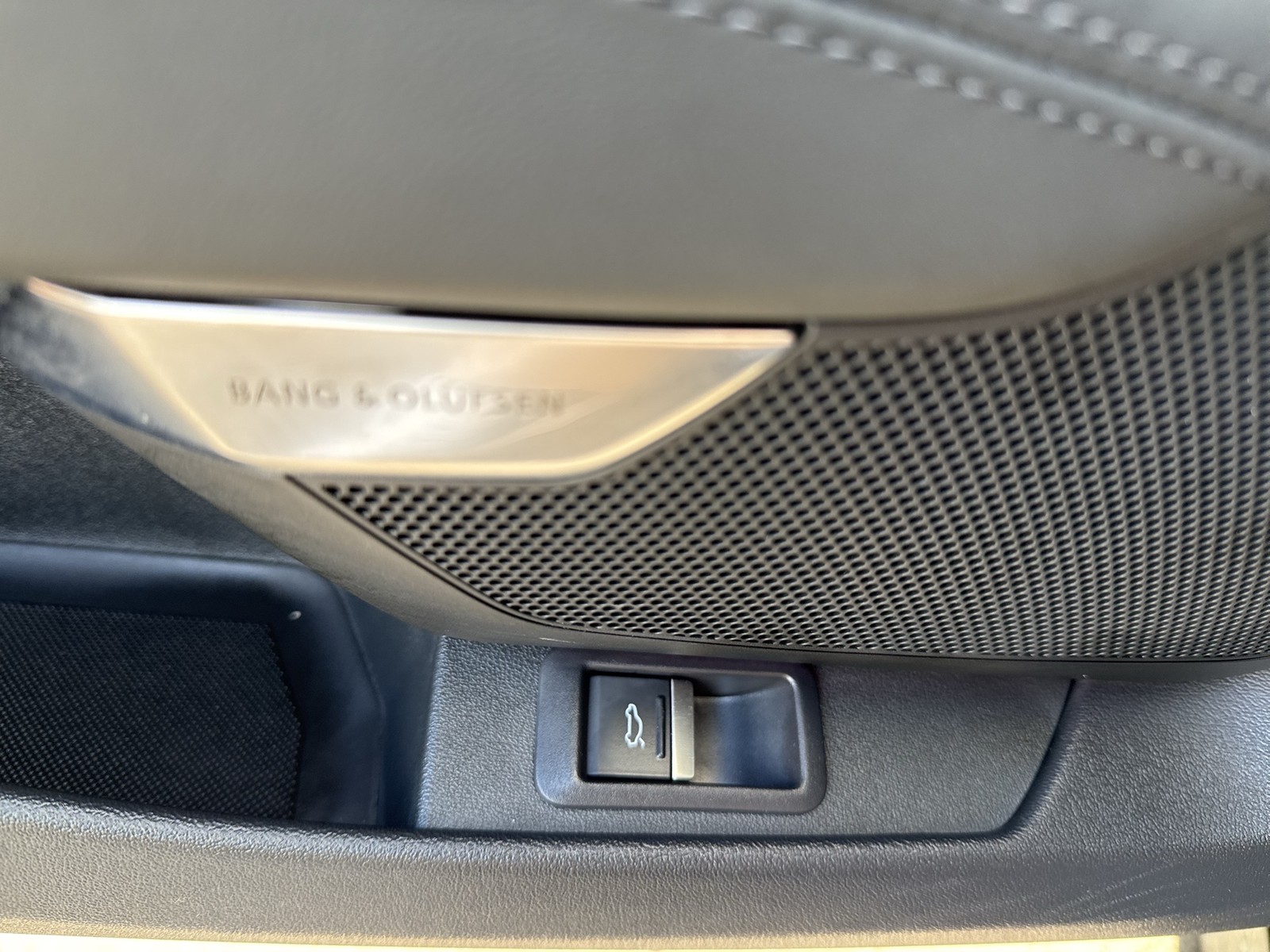 Audi RS e-tron GT quattro PANO B&O 360CAM LM21 HEADUP