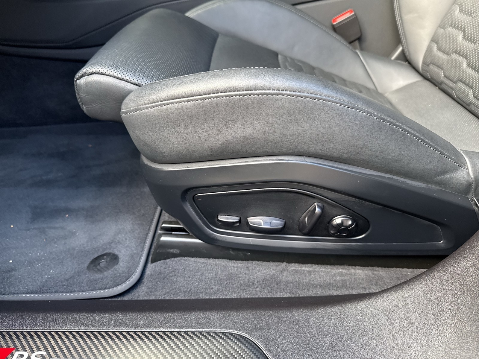 Audi RS e-tron GT quattro PANO B&O 360CAM LM21 HEADUP