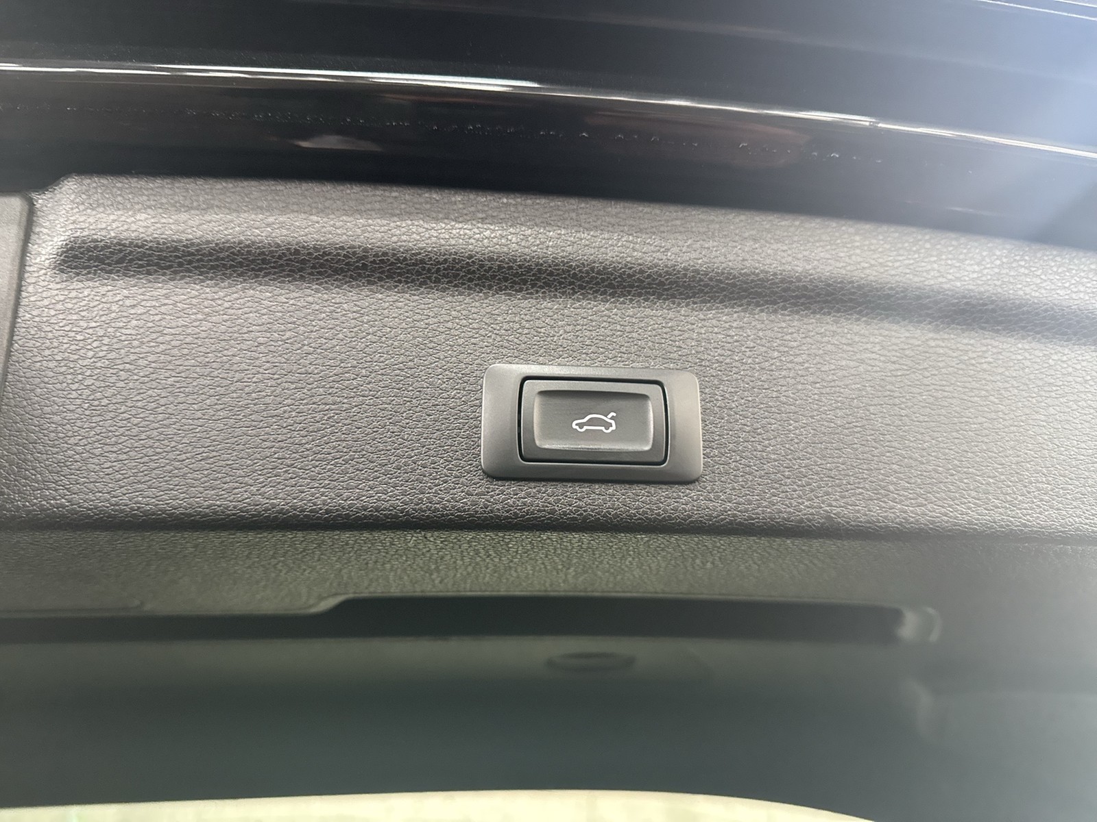 Audi Q3 Sportback 45 HYBRID SONOS ACC ALU19" eKLAPPE