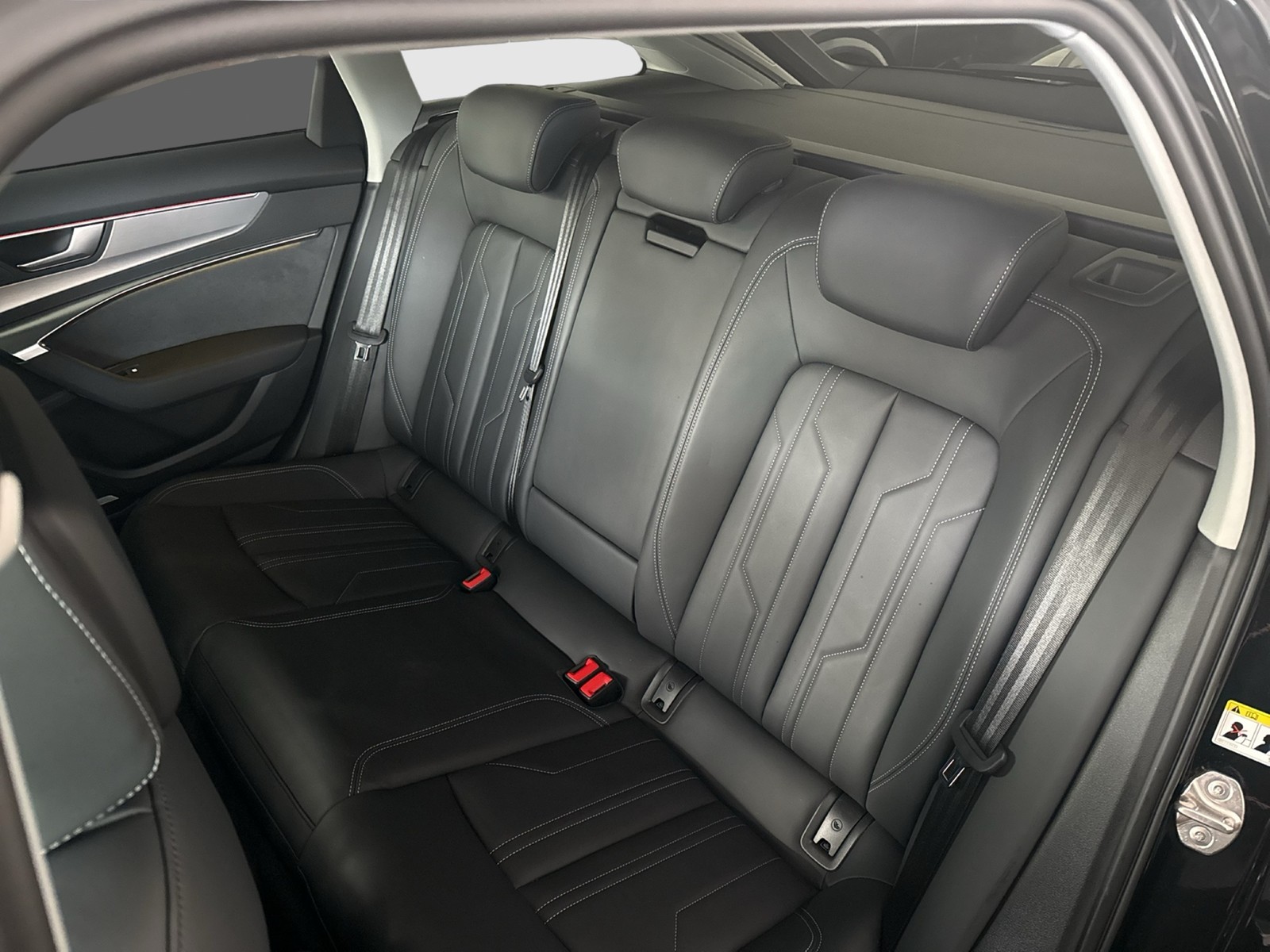 Audi S6 Avant Qu. STANDHZ. B&O KAMERA LEDER ALU21"