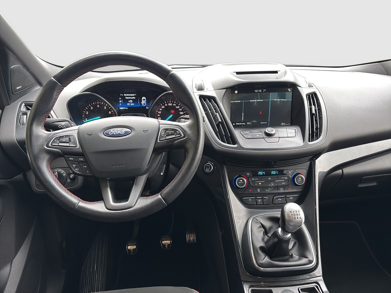 Ford Kuga 1.5 ST-LINE KAMERA LM19 NAVI XENON SITZHEIZ