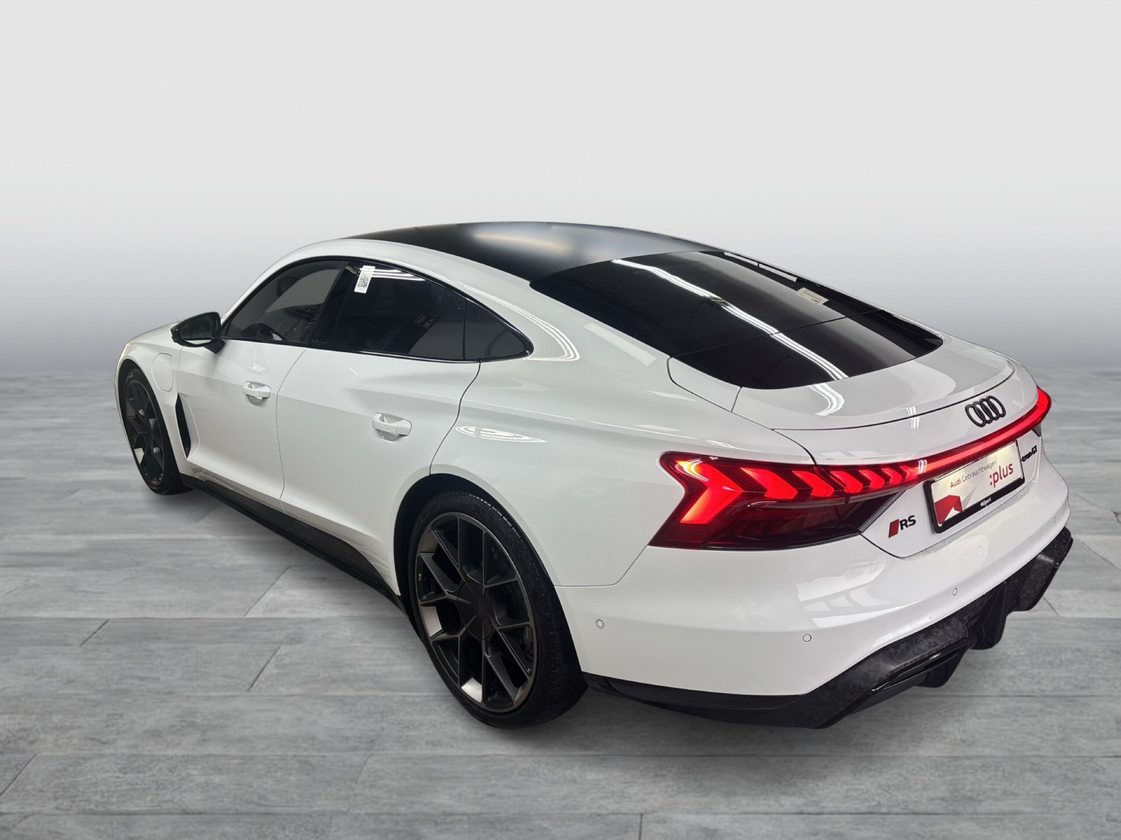 Audi RS e-tron GT performance quattro CARBONDACH B&O