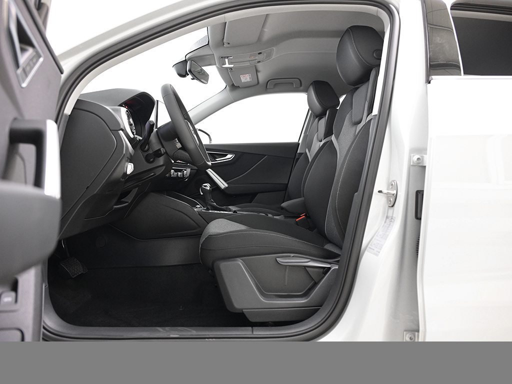 Audi Q2 35 TFSI S tronic advanced AHK+Sonnenschutzverglasung+Komfortpaket