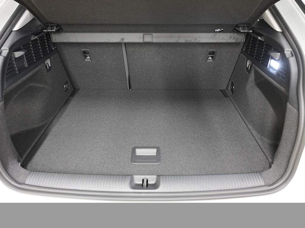 Audi Q2 35 TFSI S tronic advanced AHK+Sonnenschutzverglasung+Komfortpaket