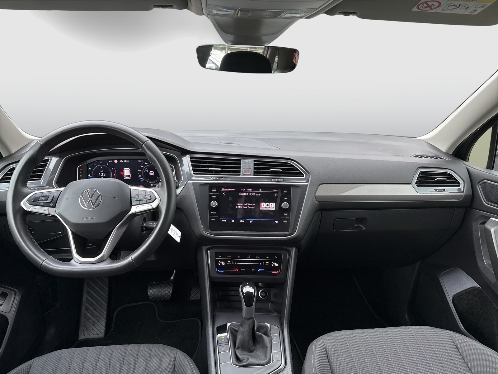 Volkswagen Tiguan Allspace 1.5 LIFE 7SITZE AHK ACC LM18 NAVI