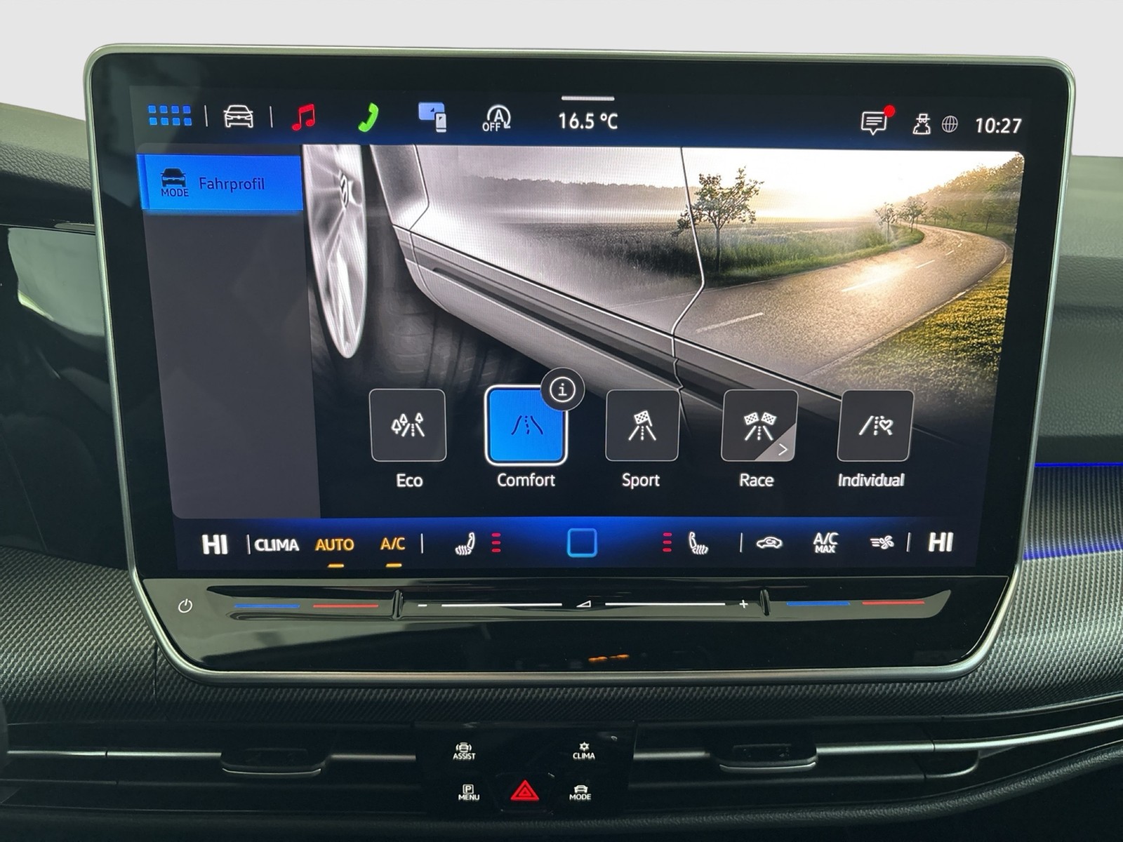 Volkswagen Golf VIII 2.0 R BLACK EDITION 4X4 AKRAPOVIC LM19