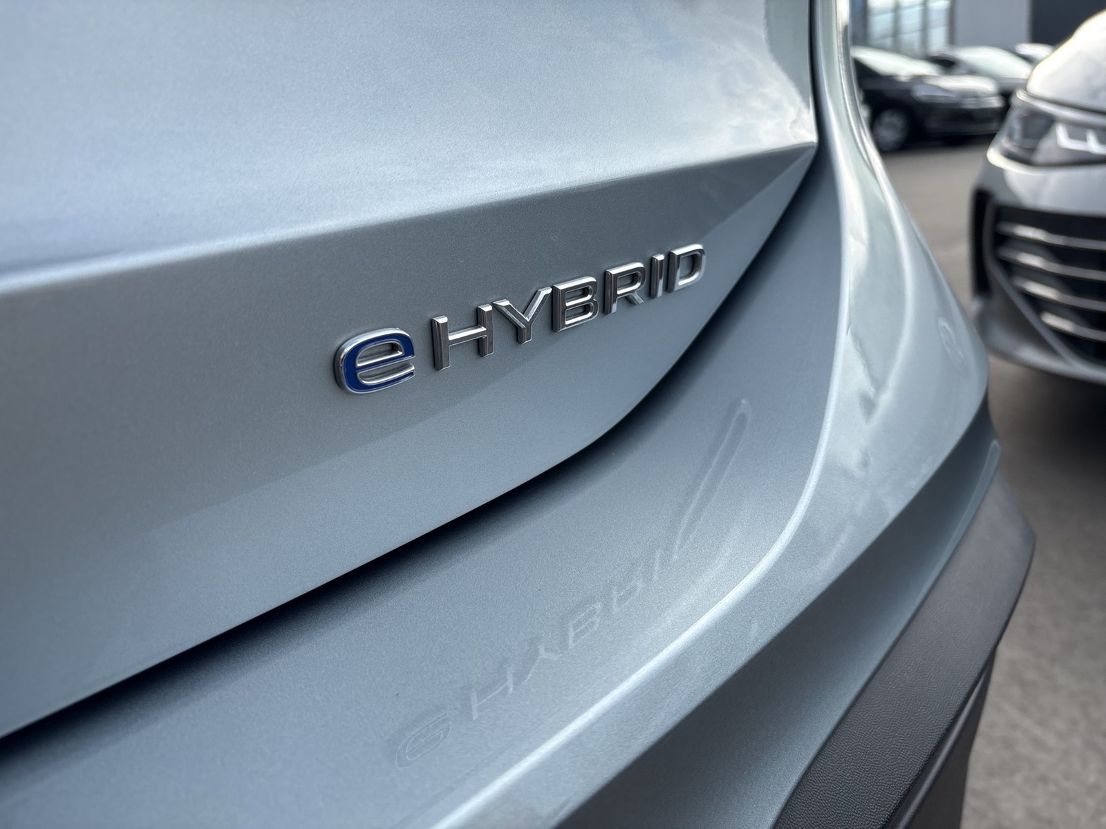 Volkswagen Tiguan 1.5 HYBRID LIFE AHK CAM ACC LM18 NAVI