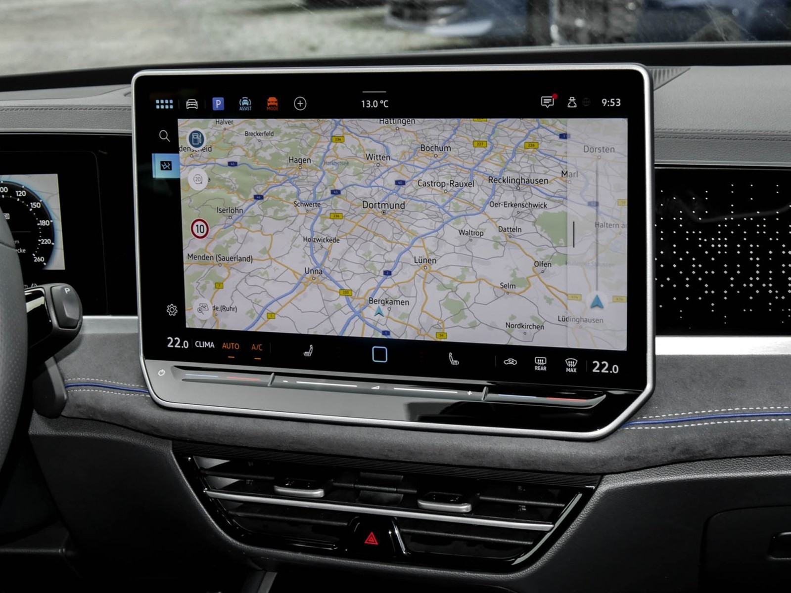 Volkswagen Passat Variant 2.0 R-LINE 4X4 NEUESMODELL AHK 18Z