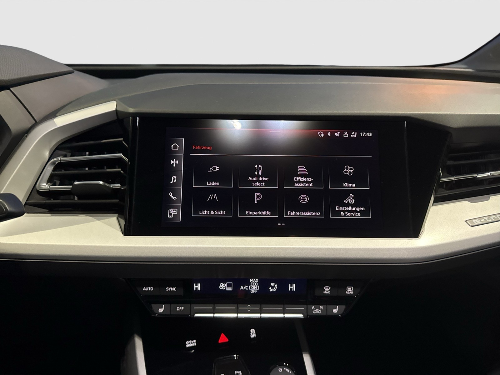 Audi Q4 e-tron Sportback 35 advanced KAMERA ACC ALU19" SITZHEIZ