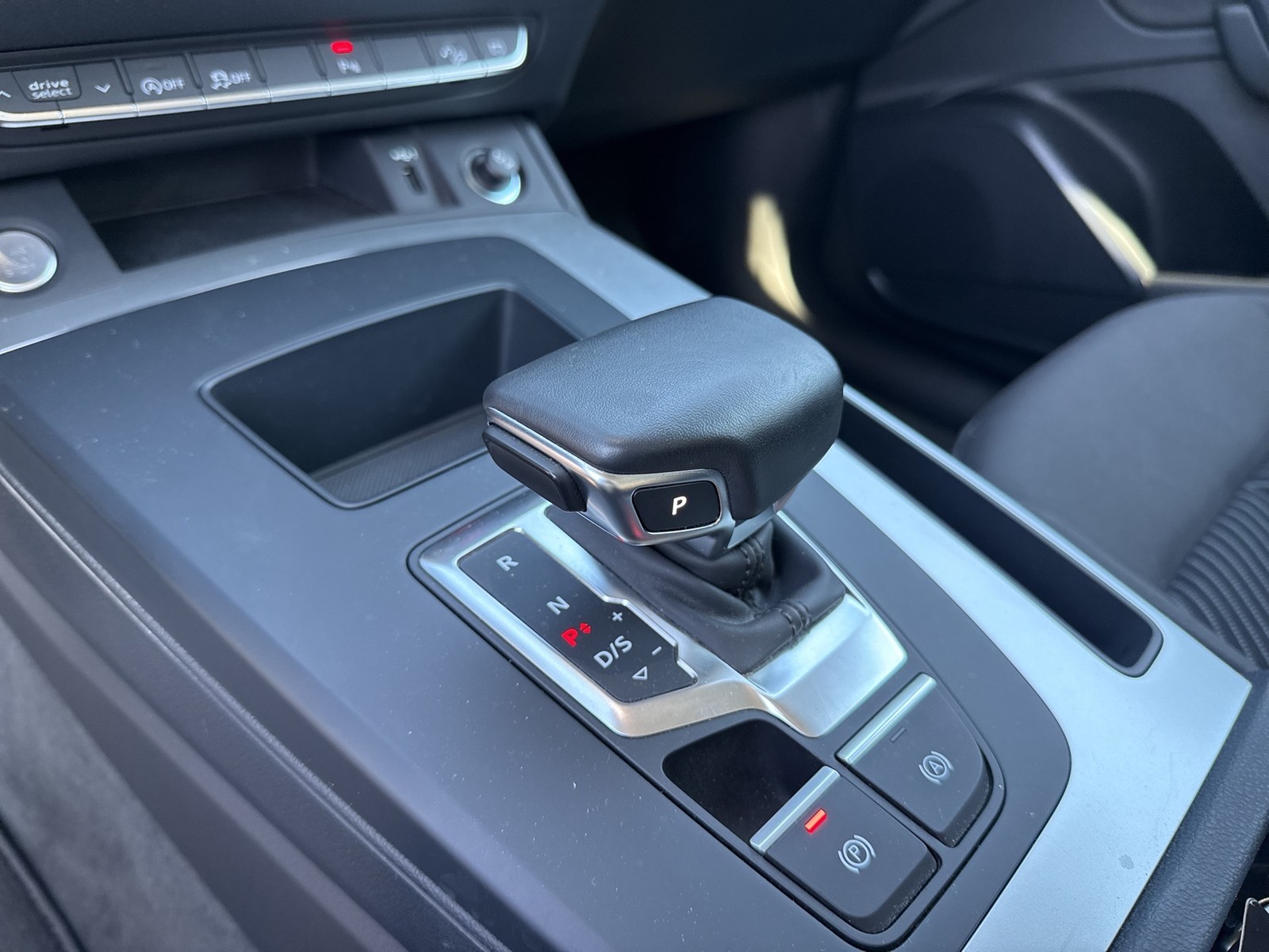 Audi Q5 40 Qu. S LINE LM18 eKLAPPE NAVI+