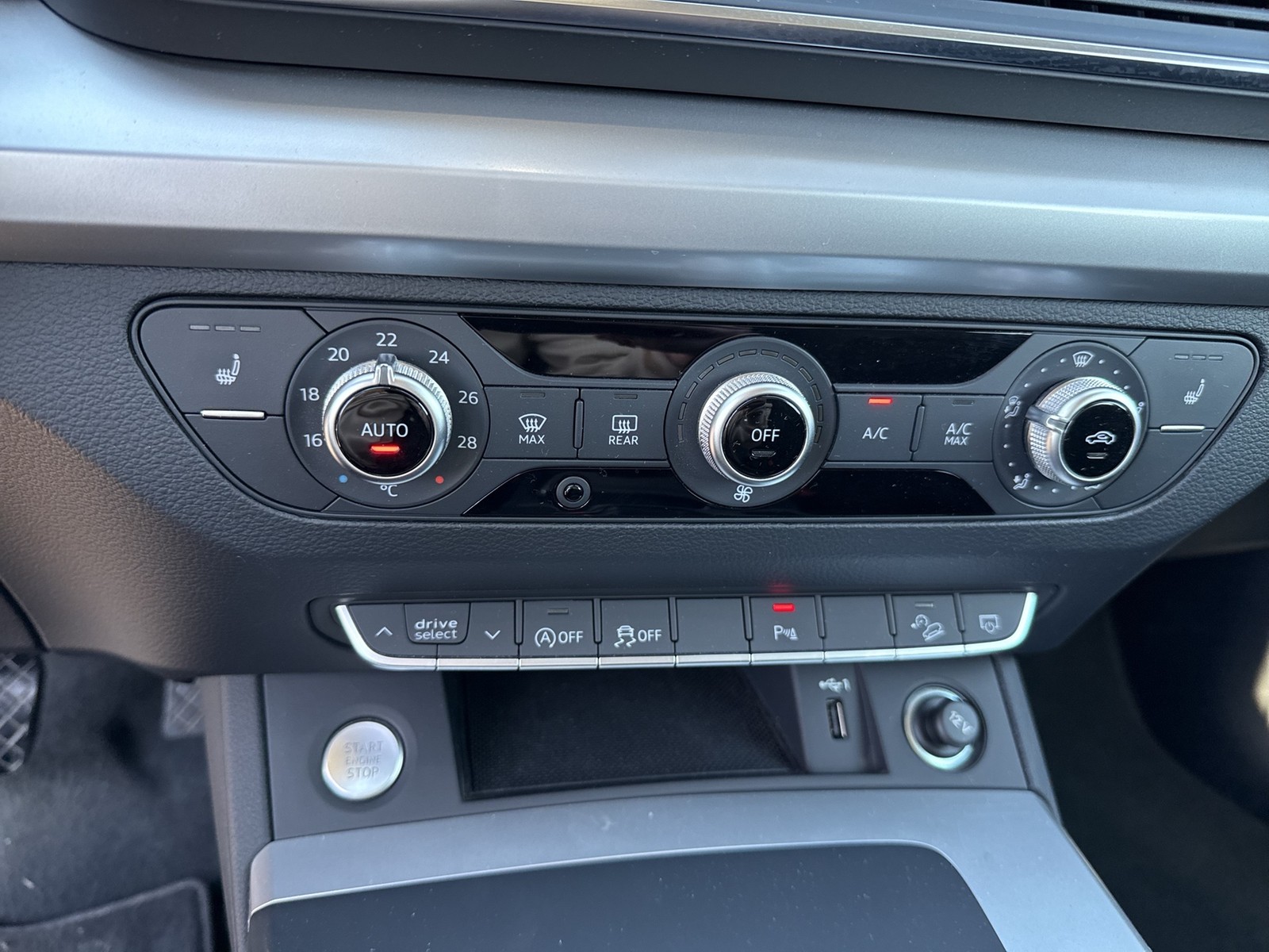 Audi Q5 40 Qu. S LINE LM18 eKLAPPE NAVI+