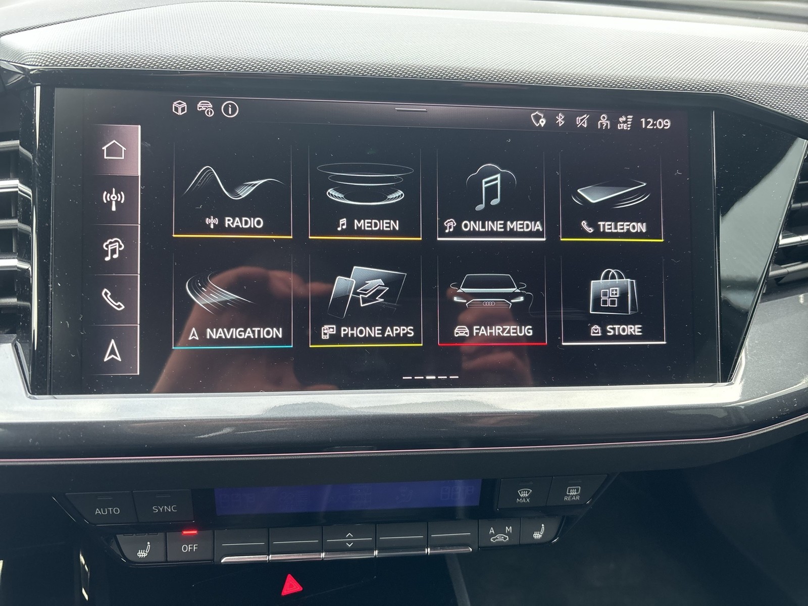 Audi Q4 e-tron 55 quattro S LINE WÄRMEPUMPE CAM LM20