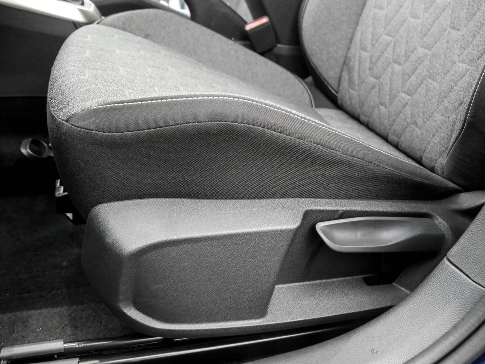 Volkswagen Taigo 1.5 MOVE LM17 CARPLAY SITZHEIZUNG LED DAB+