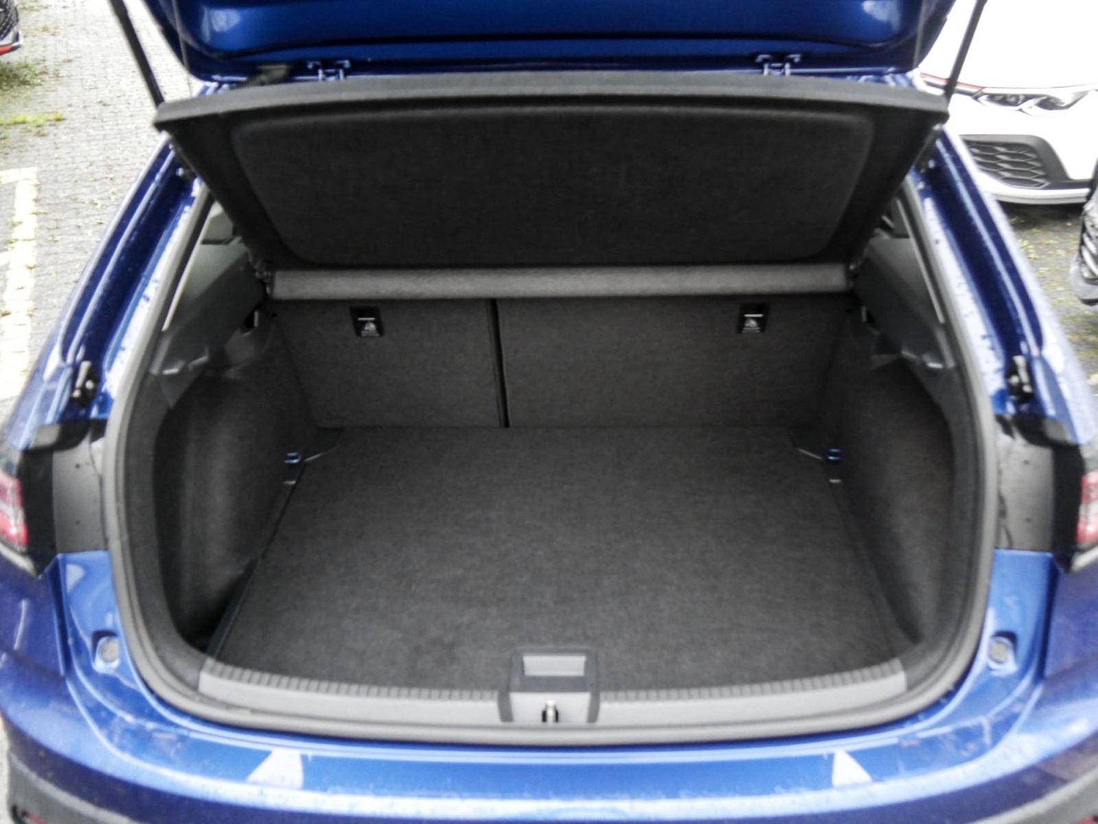 Volkswagen Taigo 1.5 MOVE LM17 CARPLAY SITZHEIZUNG LED DAB+