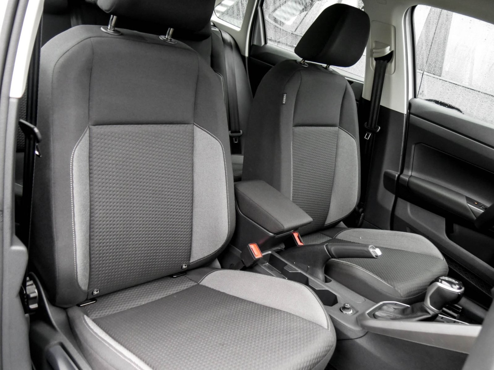 Volkswagen Taigo 1.0 LIFE CAM LM17 NAVI CARPLAY SITZHEIZUNG