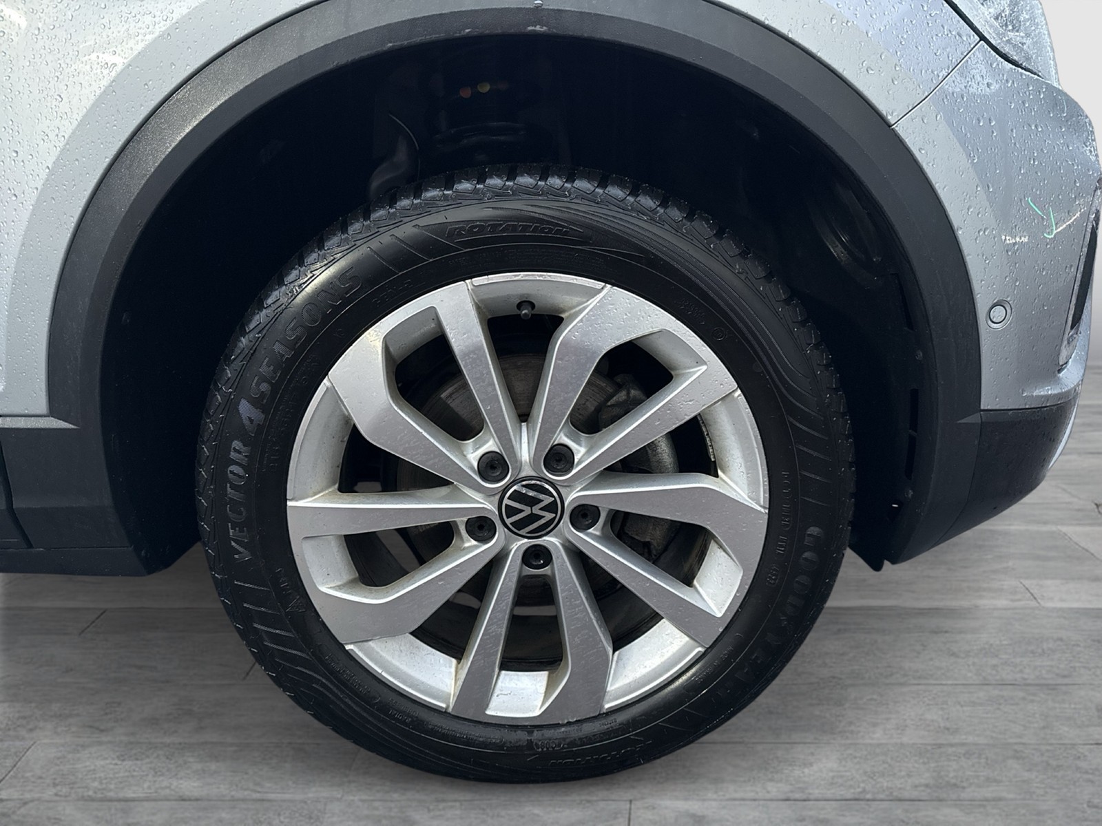 Volkswagen T-Roc 1.5 STYLE CAM ACC NAVI LM17 CARPLAY SITZHZ