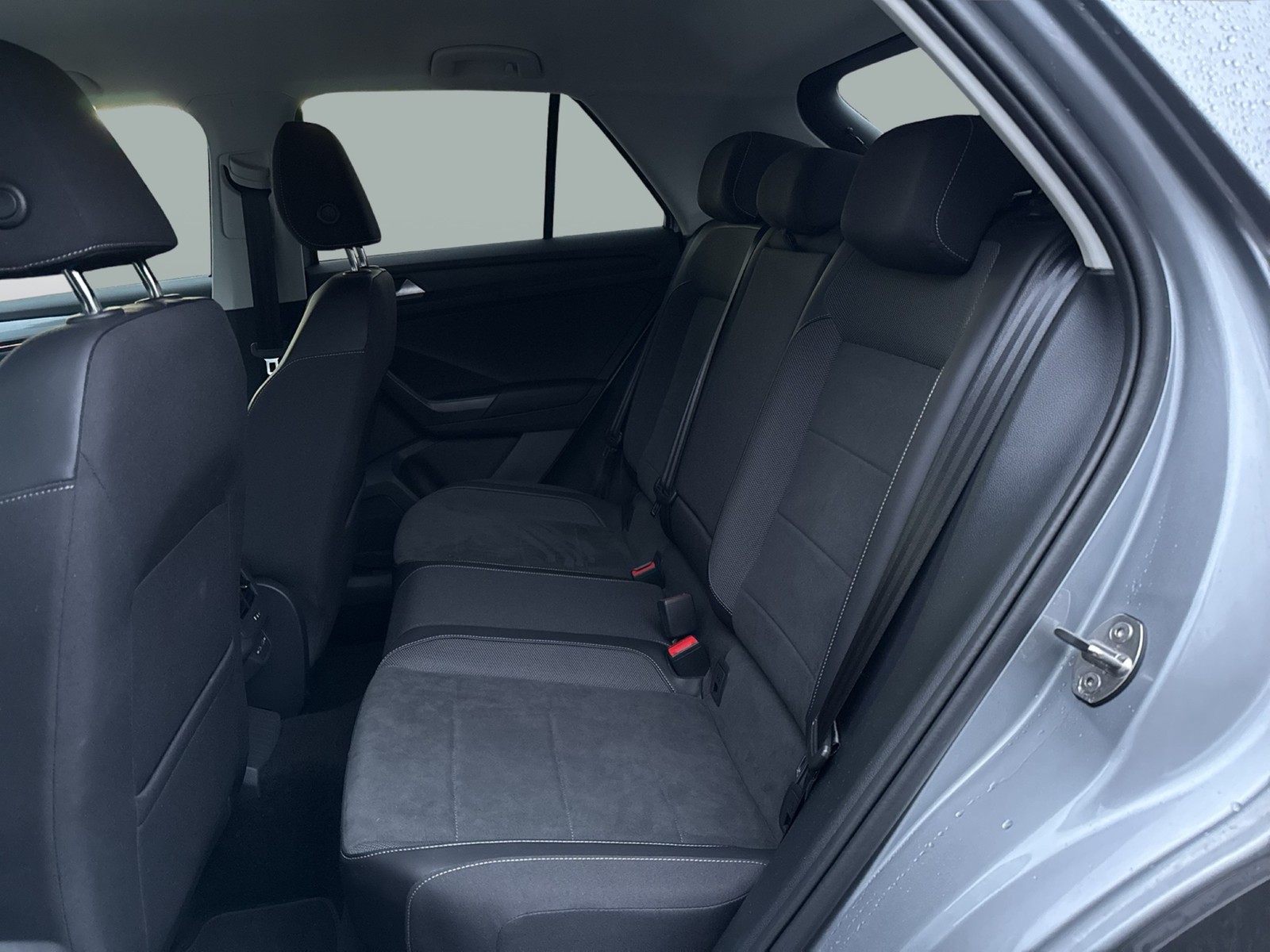 Volkswagen T-Roc 1.5 STYLE CAM ACC NAVI LM17 CARPLAY SITZHZ