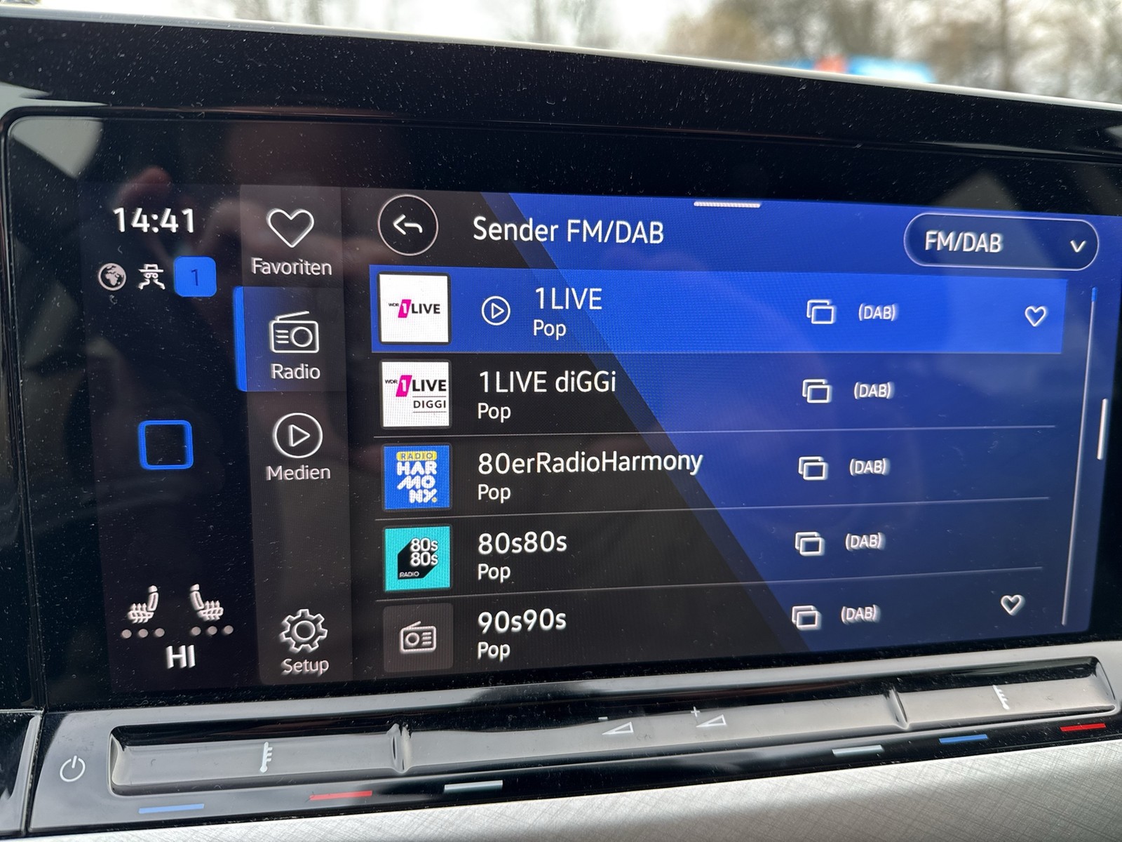 Volkswagen Golf Variant VIII 1.5 eTSI LIFE ACC NAVI CARPLAY