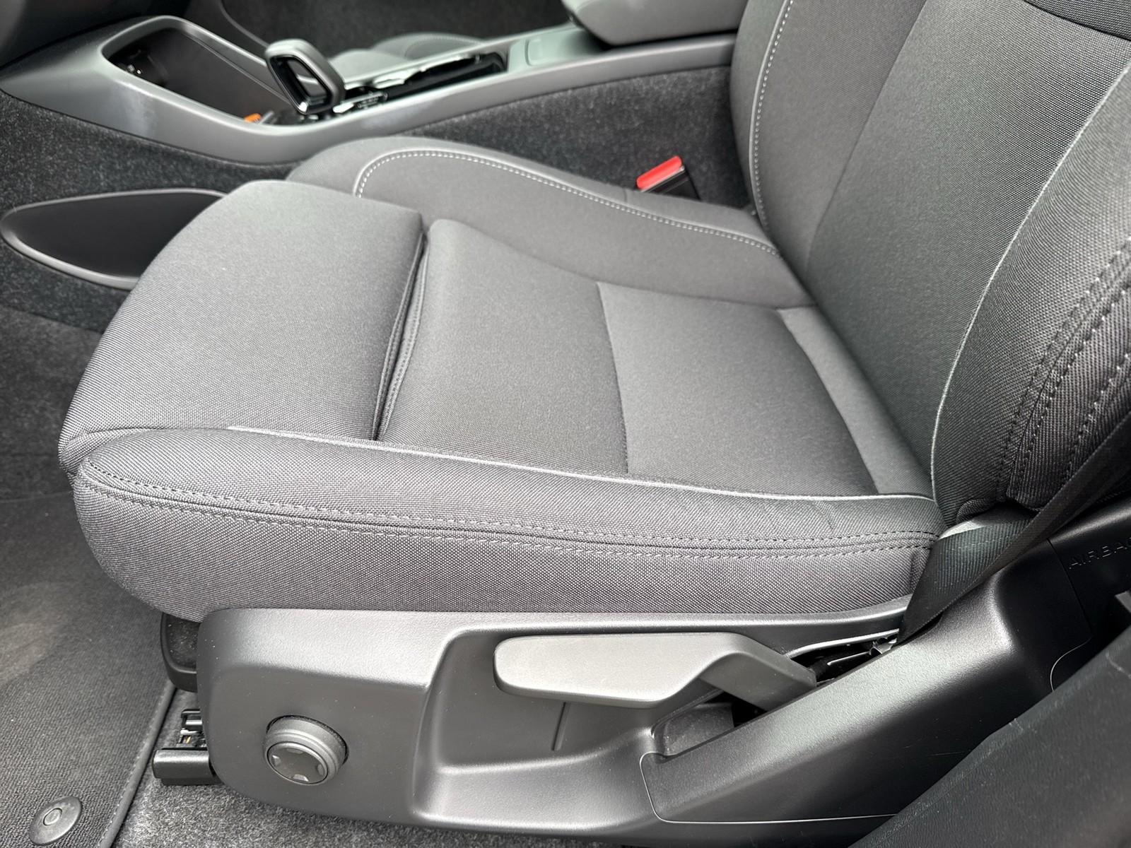 Volvo XC40 Plus Recharge Pure Electric 4X4 WÄRMEPUMPE