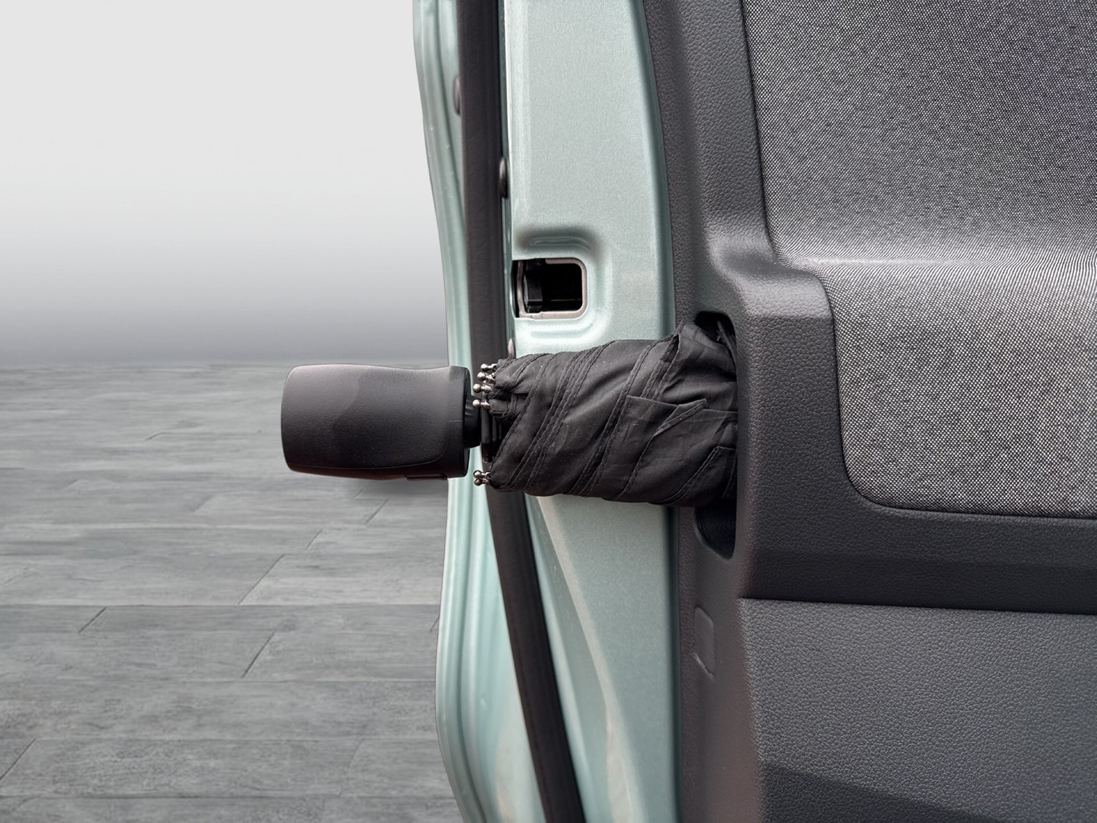 Skoda Enyaq 50 LOFT CAM LM19 NAVI KEYLESS-GO EINPARKHILFE