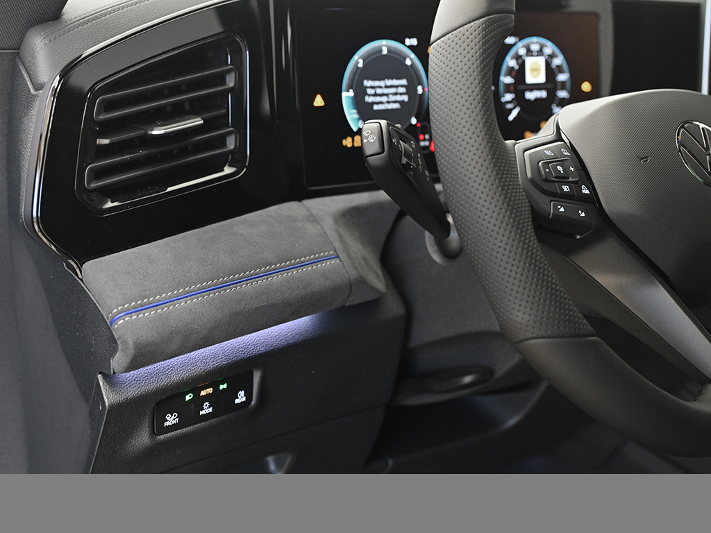 Volkswagen Tiguan 2.0 R-LINE DSG