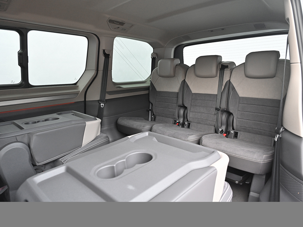 Volkswagen T7 Multivan 2.0 EDITION DSG AHK STANDHZG eKLAPPE