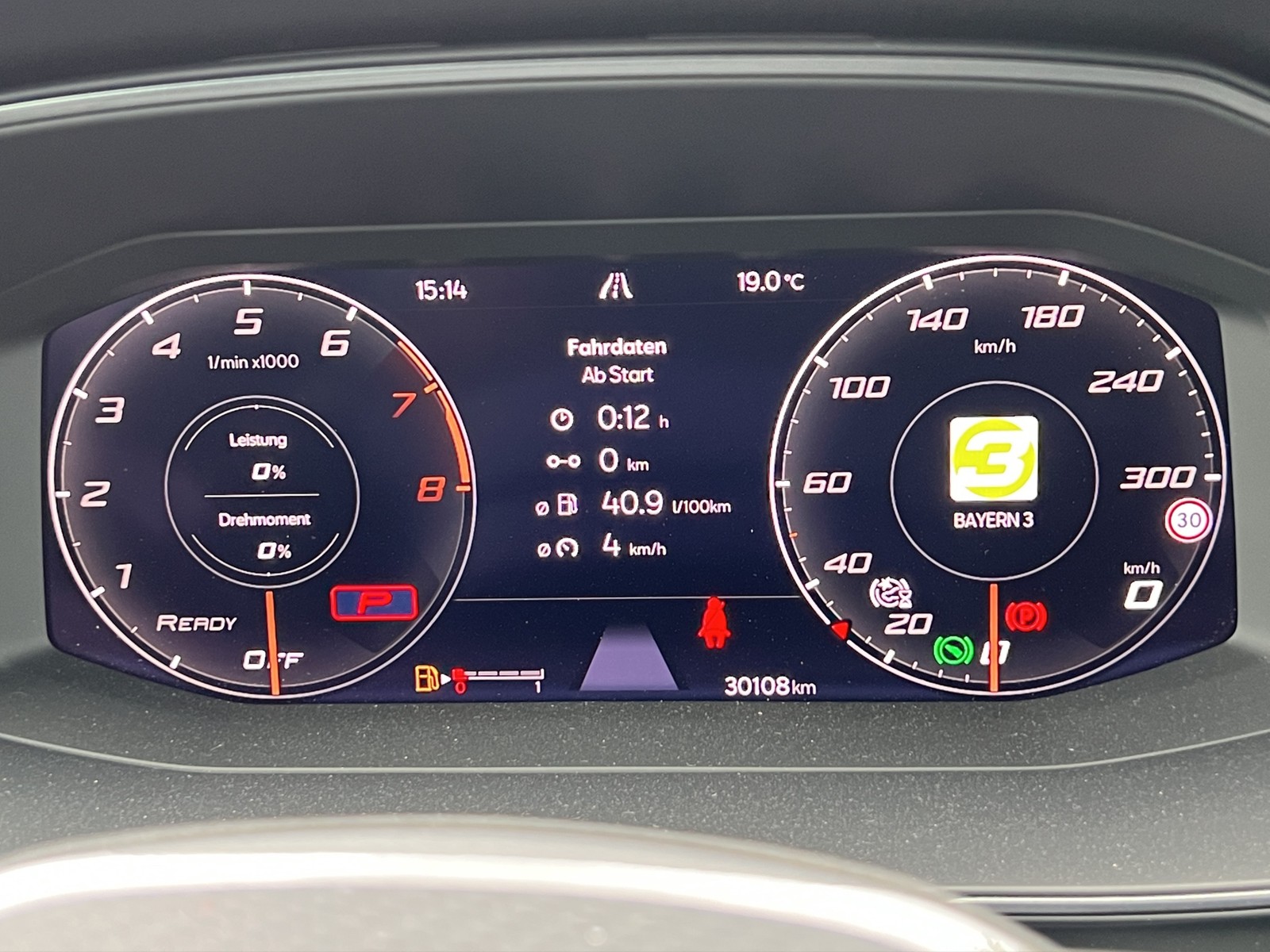 Cupra Leon ST 2.0 VZ 4X4 BEATS AHK CAM ACC LM19 NAVI