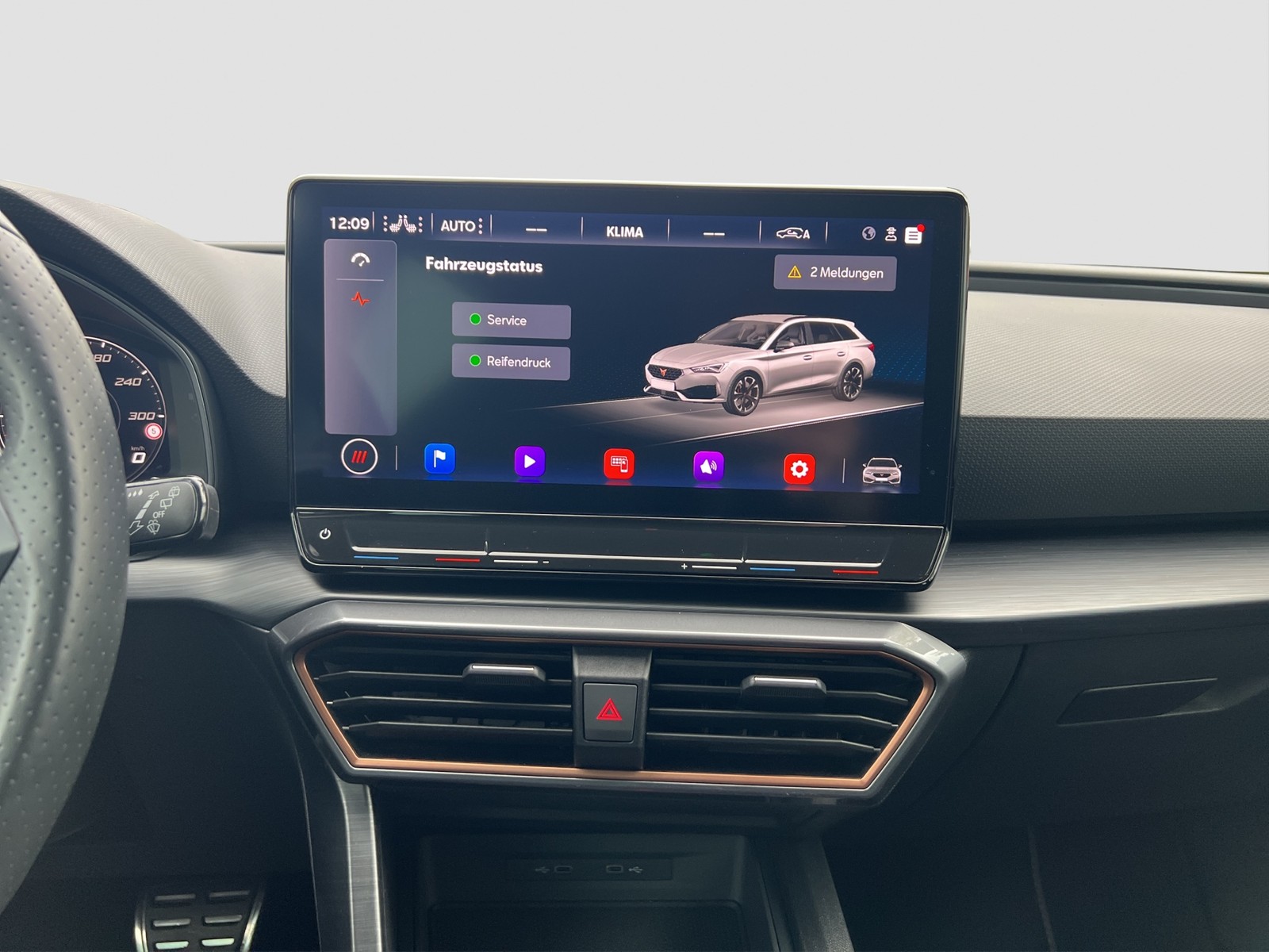Cupra Leon ST 2.0 CAM ACC LM19 MATRIXLED NAVI CARPLAY