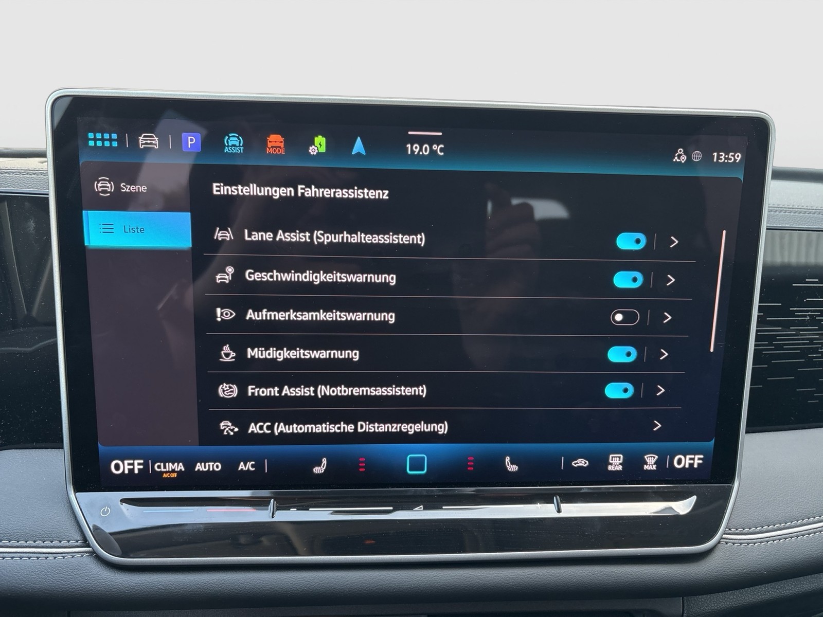 Volkswagen Tiguan 1.5 HYBRID ELEGANCE AHK 360°CAM ACC LM18