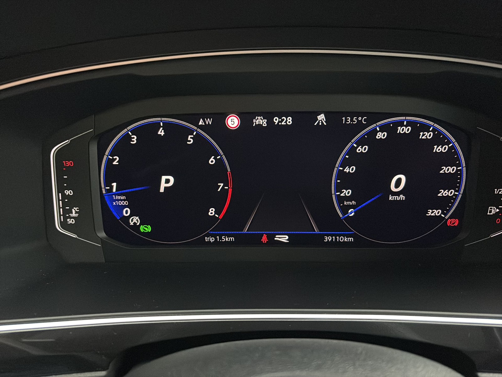 Volkswagen Tiguan 2.0 R BLACKSTYLE 4X4 LEDER 360CAM ACC 21Z