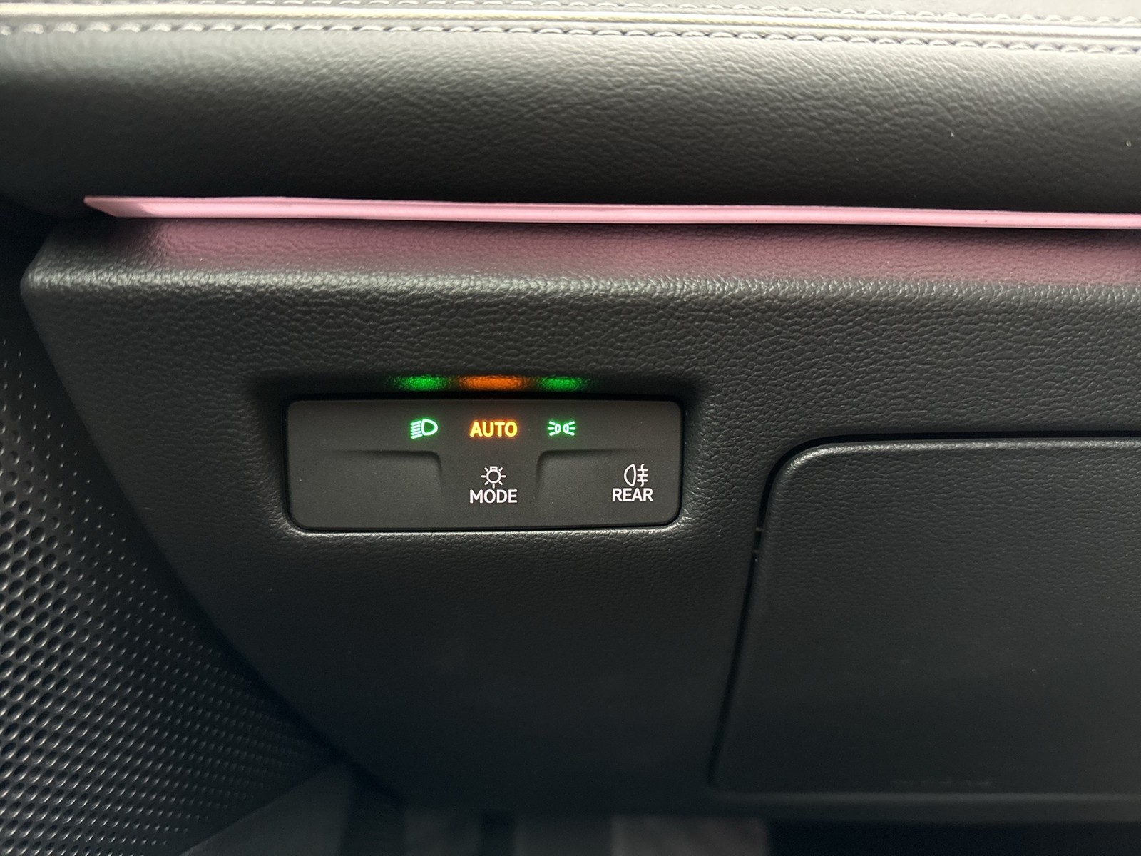 Volkswagen Passat Variant 1.5 BUSINESS KAMERA ACC eKLAPPE