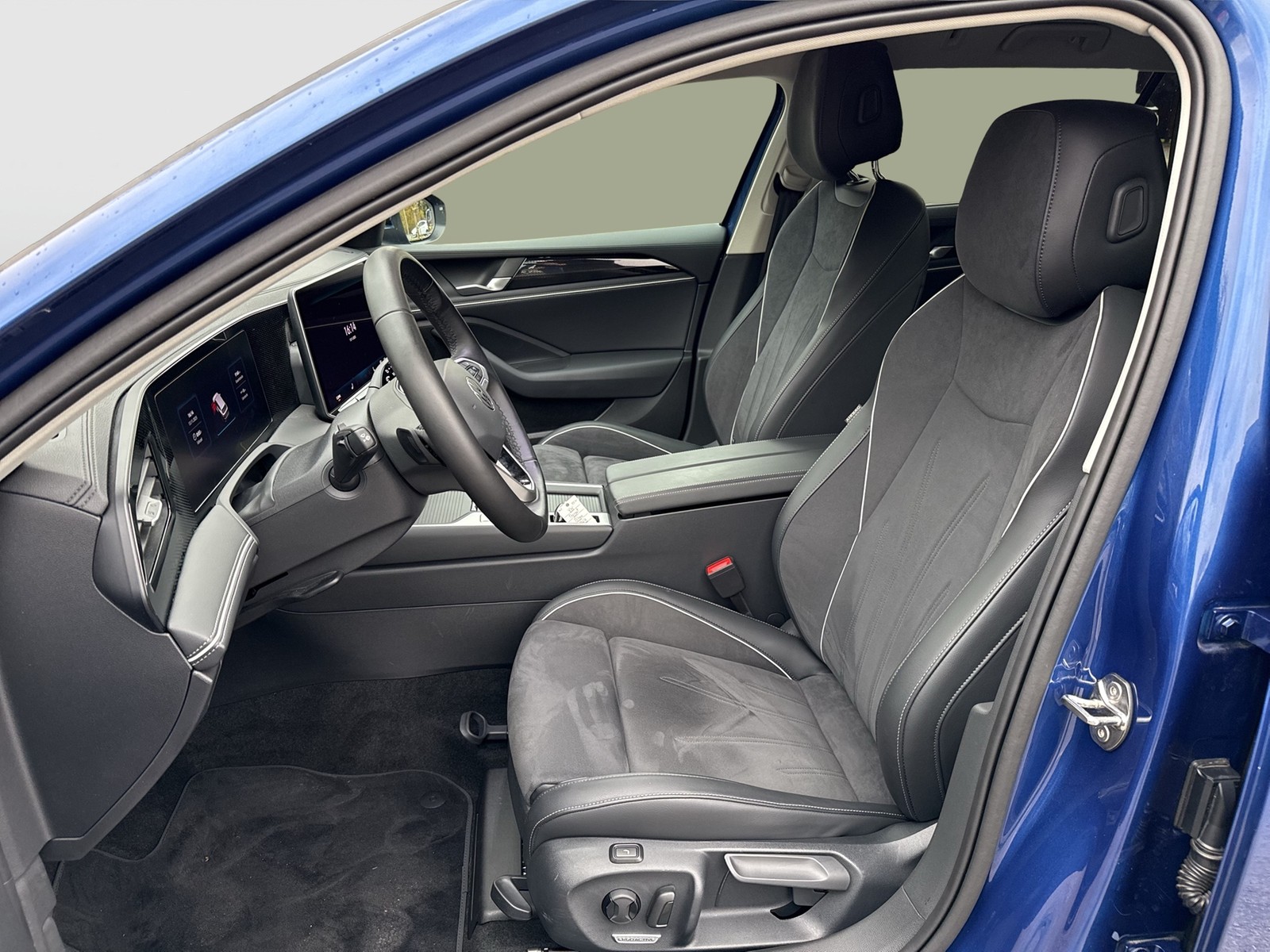 Volkswagen Passat Variant 1.5 BUSINESS KAMERA ACC eKLAPPE