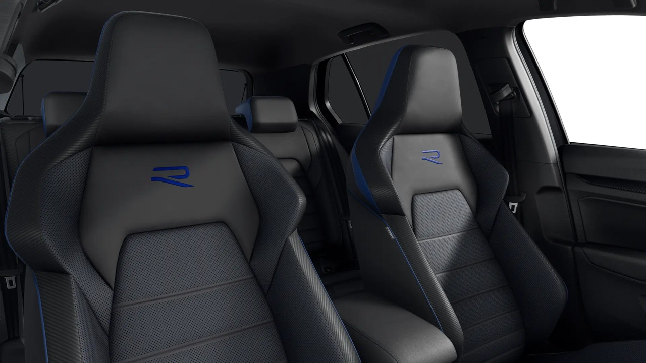 Volkswagen Golf VIII2.0 R BLACK EDITION 4X4 AKRAPOVIC LEDER