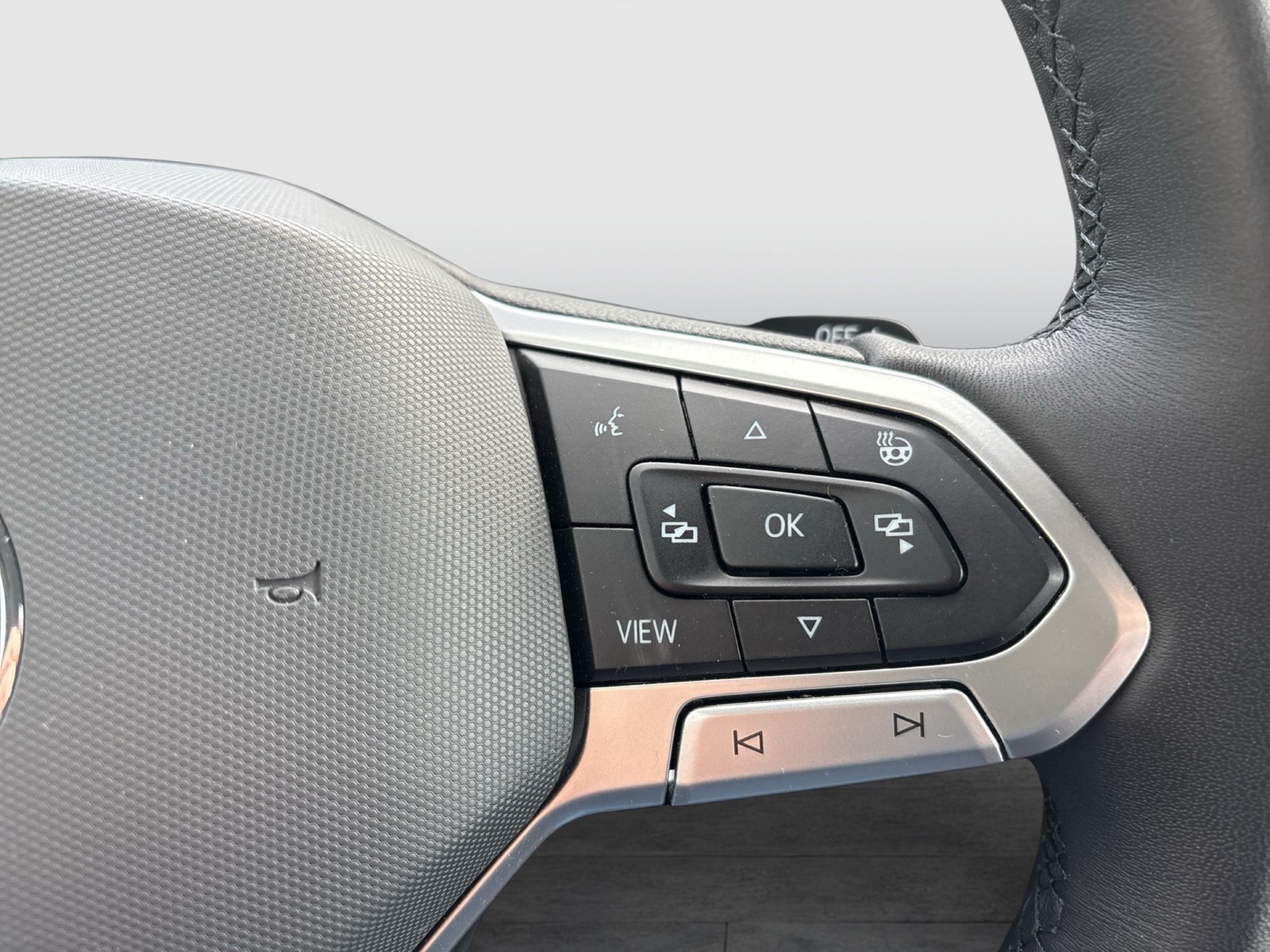 Volkswagen Tayron 1.5 HYBRID LIFE AHK CAM ACC LM18 CARPLAY