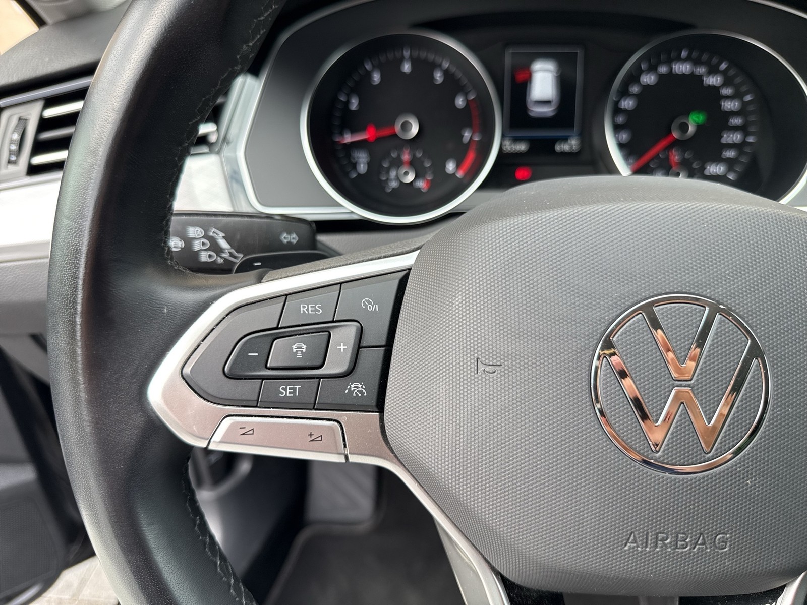 Volkswagen Passat Variant 1.5 BUSINESS AHK 360°CAM ACC NAVI
