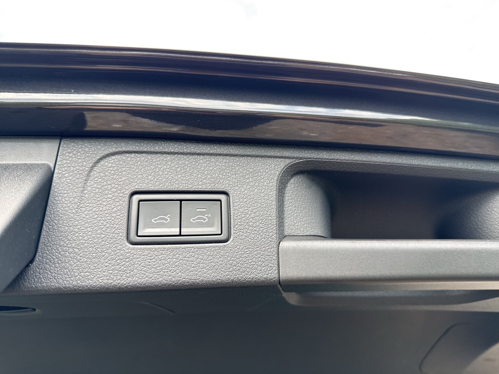 Volkswagen Passat Variant 1.5 BUSINESS AHK 360°CAM ACC NAVI